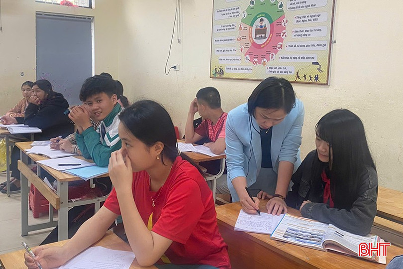 Các trường học tăng cường ôn tập kiến thức cho học sinh lớp 9. bqbht_br_12.jpg