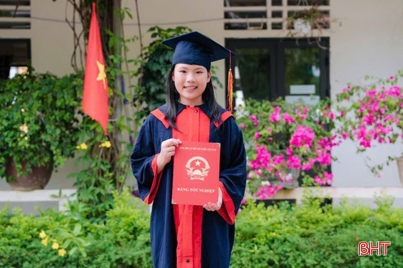 Chân dung thủ khoa đầu vào Trường THCS Lê Văn Thiêm (TP Hà Tĩnh). bqbht_br_n3.jpg