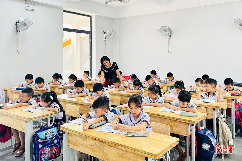 Sáng nay, Trường tiểu học Tân Giang đã duy trì trở lại nền nếp học tập. bqbht_br_15.jpg