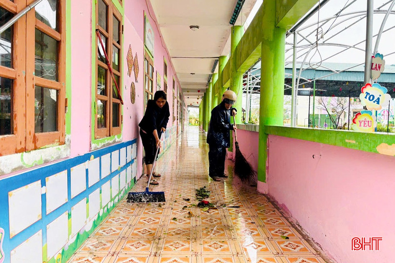 Các nhà trường tiếp tục vệ sinh trường lớp, sớm đón học sinh trở lại. bqbht_br_14.jpg