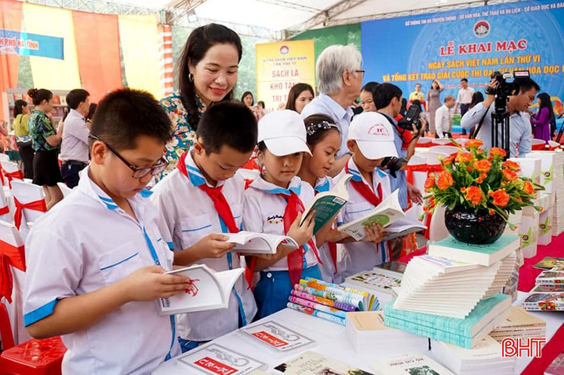 Ngày Sách và Văn hóa đọc Việt Nam sẽ diễn ra vào ngày 19/4/2025 tại Trường THPT Chuyên Hà Tĩnh. bqbht_br_22.jpg