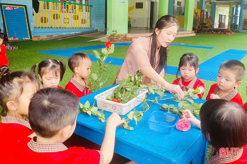 Cô trò Trường Mầm non Thạch Long (Thạch Hà). bqbht_br_11.jpg