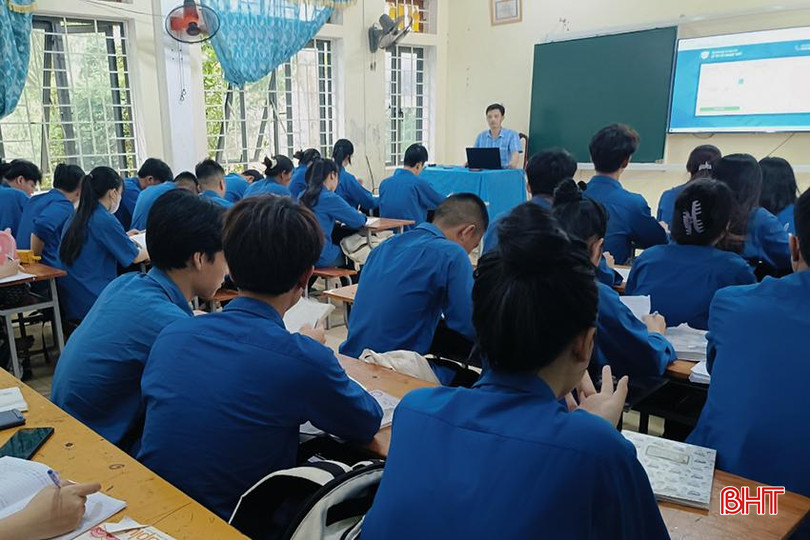 Năm học 2024 - 2025, Trung tâm GDNN-GDTX Lộc Hà được tăng cường 4 giáo viên. 1.4.jpg