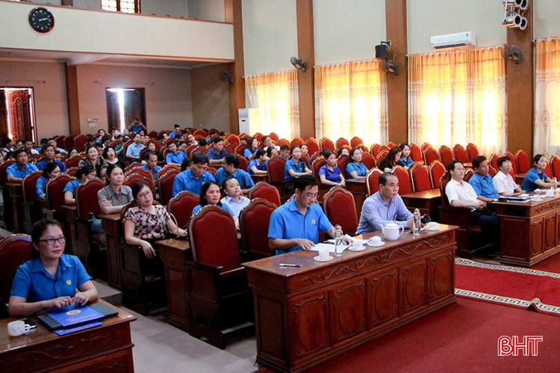 Đại biểu tham dự lễ phát động. bqbht_br_11.jpg