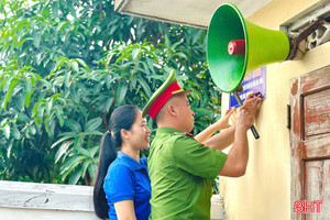 Sáng tạo công trình “Loa truyền thanh tự động trước cổng trường” ở Thạch Hà