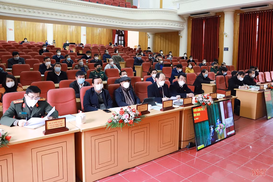 Xây dựng Hà Tĩnh đạt chuẩn tỉnh nông thôn mới là nhiệm vụ trọng tâm, xuyên suốt