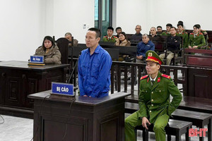 126 tháng tù cho kẻ truy sát "tình cũ"