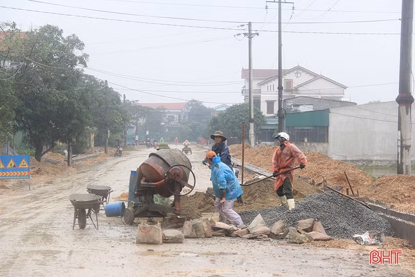 Vượt lên giá rét, người dân Hà Tĩnh nỗ lực duy trì lao động, sản xuất