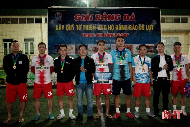 16 đội bóng đá phong trào tham gia giải từ thiện tranh Cúp Bằng Sport
