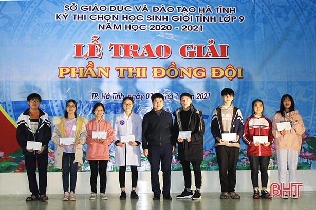 Phòng GD&ĐT thành phố Hà Tĩnh đạt 5 giải nhất phần thi đồng đội Kỳ thi chọn học sinh giỏi tỉnh lớp 9