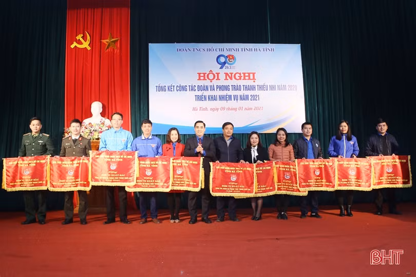 Tỉnh đoàn Hà Tĩnh lọt top 10 tổ chức Đoàn xuất sắc nhất toàn quốc