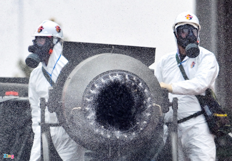 Hơn 350 nhà báo được xét nghiệm Covid-19 chuẩn bị tác nghiệp tại Đại hội Đảng XIII