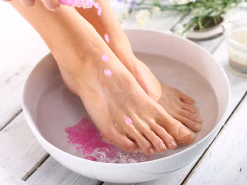 Mẹo đơn giản giúp bàn chân hết lạnh cóng vào mùa đông