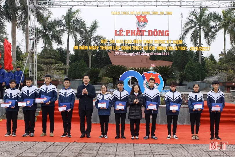 Tuổi trẻ Hà Tĩnh phát động thi đua Kỷ niệm 90 năm Ngày thành lập Đoàn