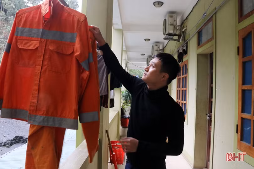 Công nhân KKT Vũng Áng bám công trường, vượt lên thời tiết khắc nghiệt