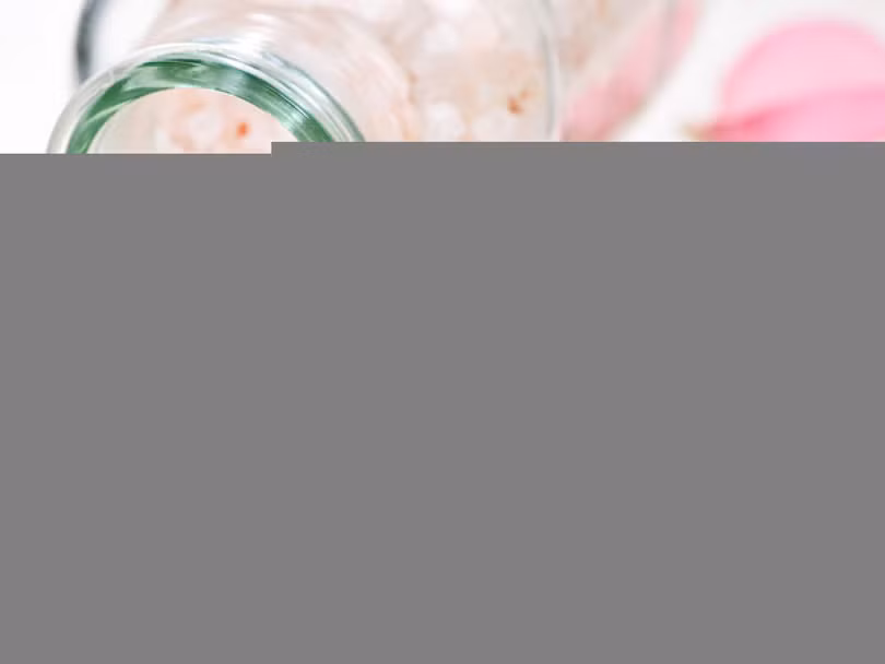 Mẹo đơn giản giúp bàn chân hết lạnh cóng vào mùa đông