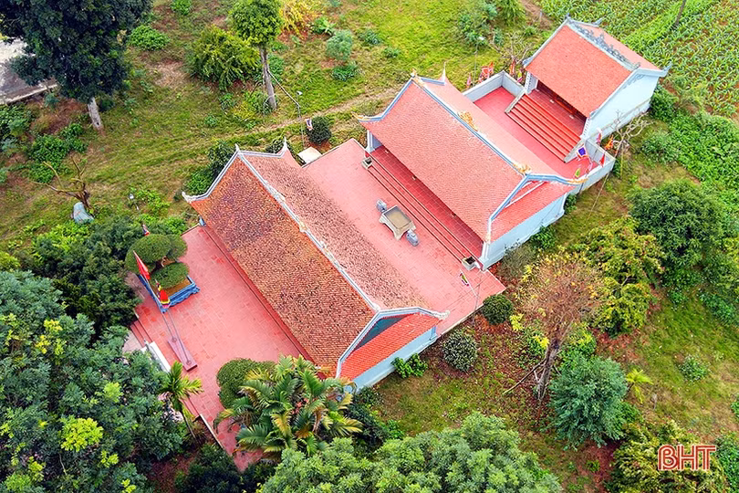 Đền Trúc - di tích độc đáo bên dòng Ngàn Phố