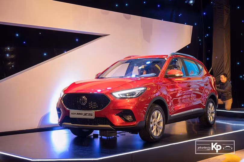 MG ZS 2021 nâng cấp ra mắt Việt Nam, giá từ 569 triệu đồng