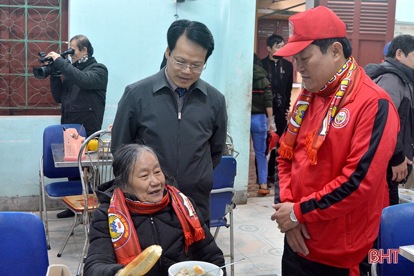“Tết ấm tình thương” tại Trung tâm Điều dưỡng người có công và Bảo trợ xã hội Hà Tĩnh