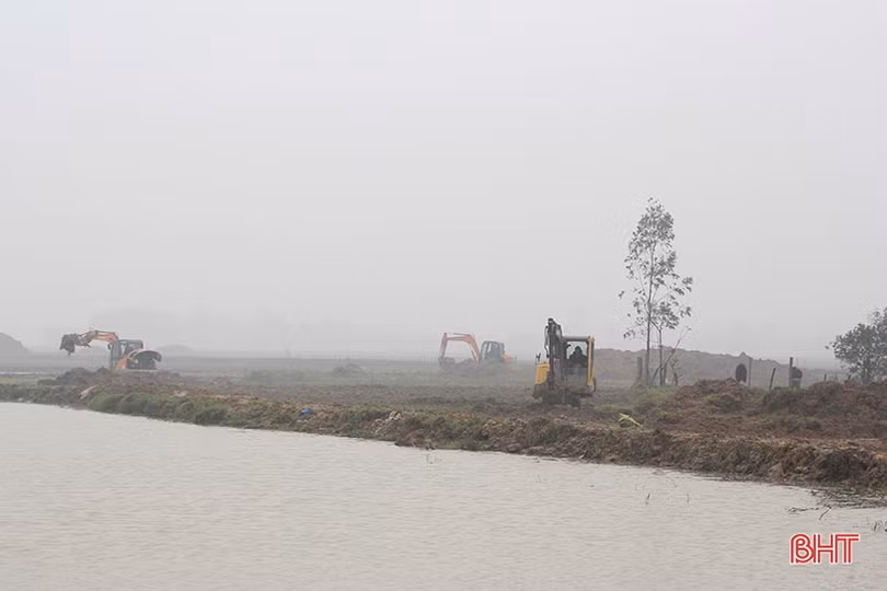 Vượt lên giá rét, người dân Hà Tĩnh nỗ lực duy trì lao động, sản xuất