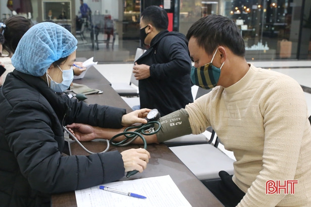 Lễ hội Xuân Hồng thu về 80 đơn vị máu