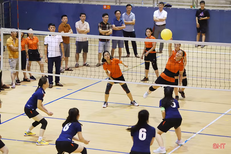 Tạo hứng khởi bước vào nhiệm kỳ mới của Công đoàn Hà Tĩnh