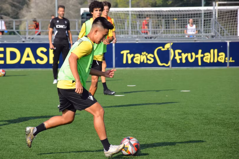 2 tuần đầu ở Cadiz FC, Tây Ban Nha của cầu thủ trẻ quê Hà Tĩnh