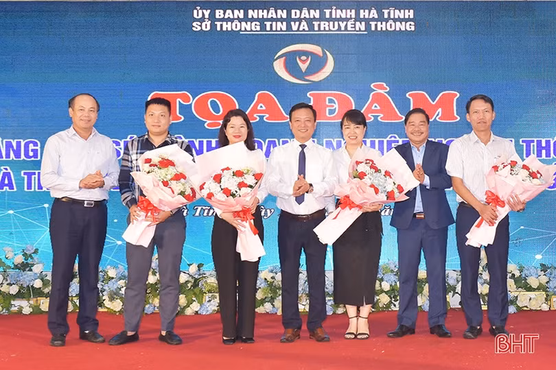 Các địa phương vinh danh doanh nghiệp, doanh nhân tiêu biểu
