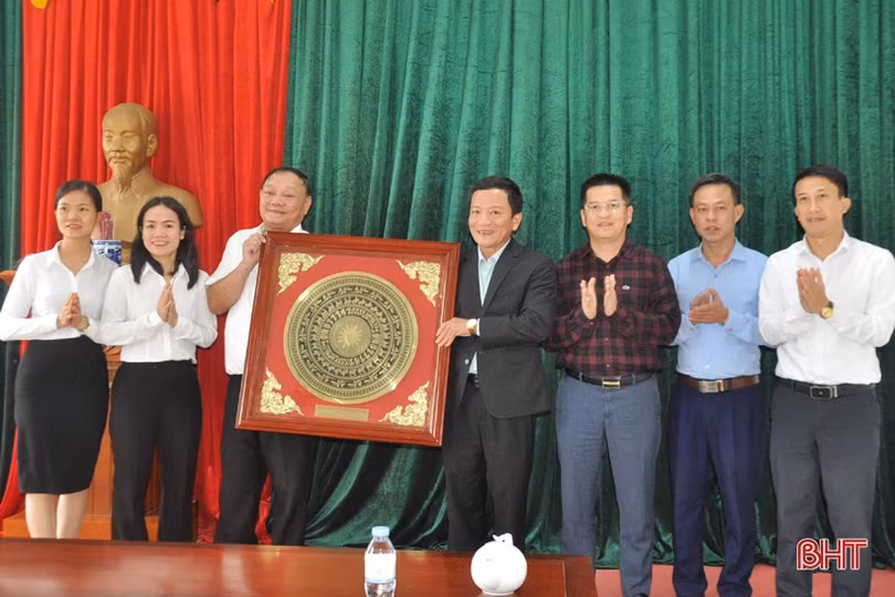 Doanh nghiệp nâng cao hiệu quả hoạt động, góp phần vào sự phát triển của Hà Tĩnh