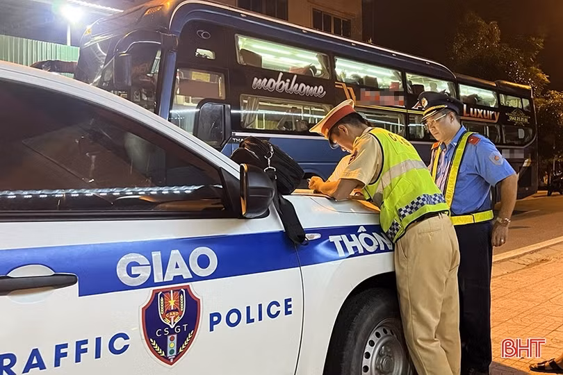 Xử lý nghiêm tình trạng thanh thiếu niên chưa đủ tuổi điều khiển mô tô