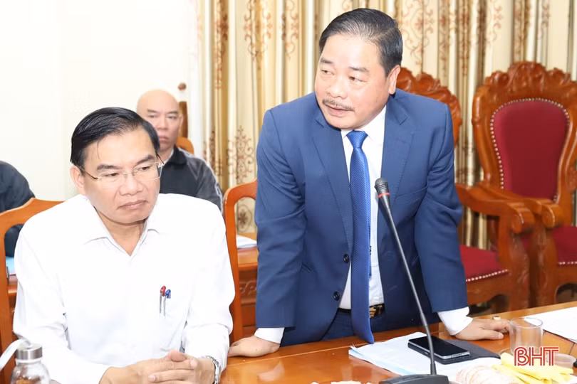 Khai mạc trại sáng tác kỷ niệm 300 năm ngày sinh Hải Thượng Lãn Ông