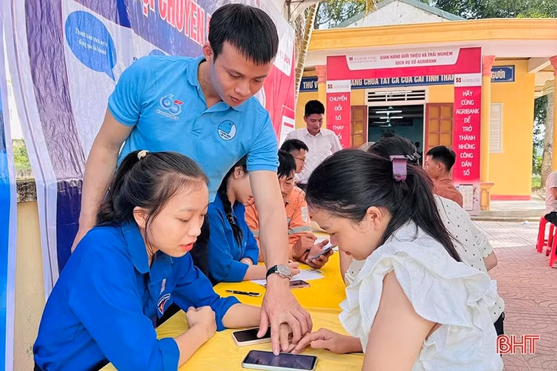 Tuổi trẻ Hà Tĩnh hưởng ứng Ngày Chuyển đổi số quốc gia