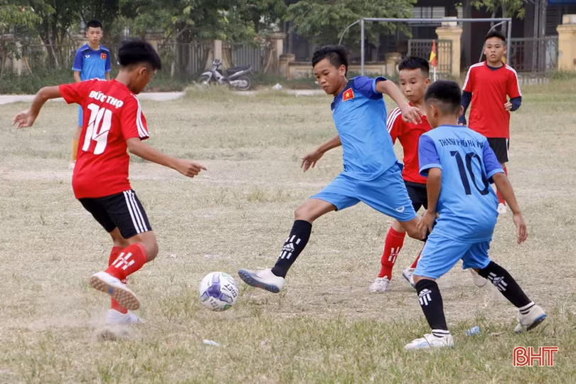 Nhi đồng Kỳ Anh, Vũ Quang giành quyền vào bán kết Giải bóng đá Thiếu niên - nhi đồng Hà Tĩnh