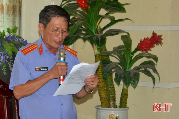 Chém người do hiểu lầm, 9X “bóc lịch” 30 tháng tù