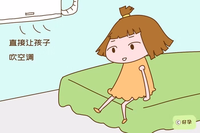 Tắm bé vào mùa hè, mẹ chú ý đến 3 điều này thì chẳng lo con sổ mũi, ốm sốt