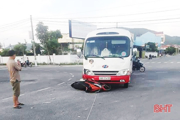 Vì sao ngã tư ở phường Nam Hồng thường xảy ra tai nạn?