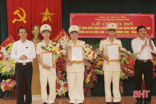 Hương Sơn điều động 6 công an chính quy đảm nhiệm chức danh công an xã