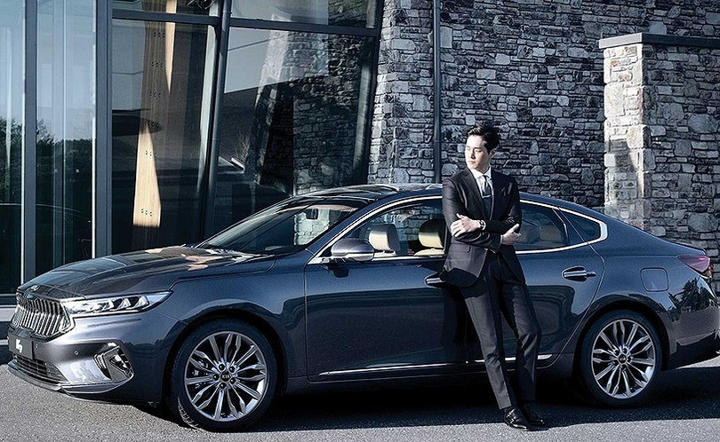 Kia K7 Premier trình làng đầy ấn tượng