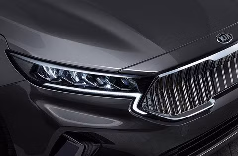 Sedan hạng sang Kia K7 2020 ra mắt, đối thủ BMW 5-Series