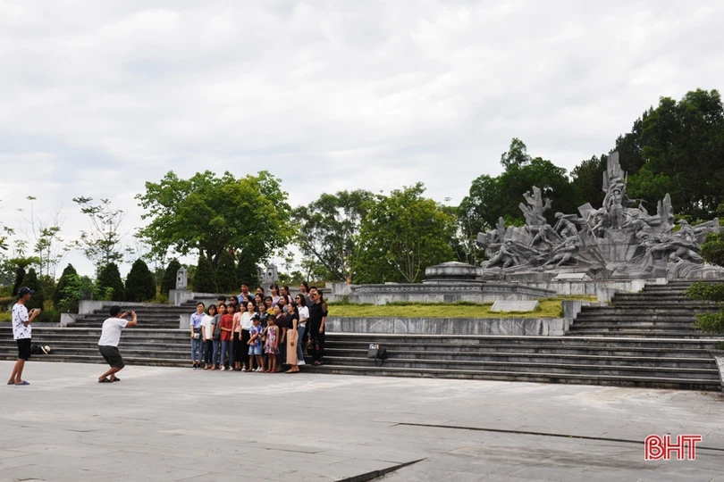 Ngã ba Đồng Lộc đón tiếp hơn 151 nghìn lượt khách tham quan