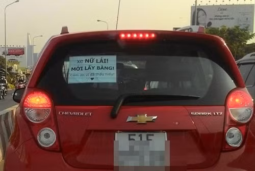 Những thông điệp dễ thương trên đường phố