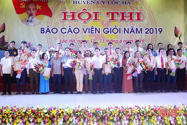 22 thí sinh tham gia Hội thi Báo cáo viên giỏi huyện Lộc Hà năm 2019