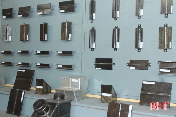 Nghề hàn thu nhập cao, nhiều xưởng cơ khí ở Hà Tĩnh vẫn thiếu thợ