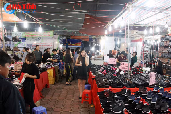 120 gian hang tham gia hoi cho thuong mai nong nghiep va du lich ha tinh 2018