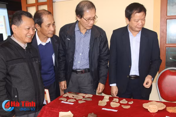 phat hien nhieu gom su tien dong co tai di tich den huyen