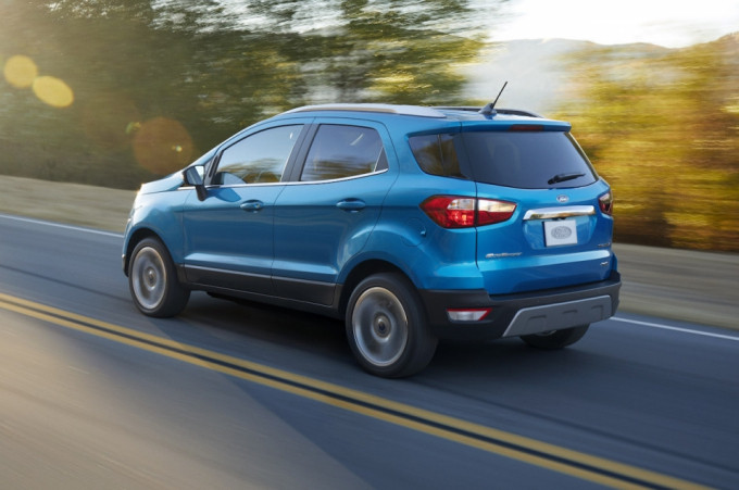 Nhiều người dùng chưa có thói quen tận dụng triệt để chức năng kiểm soát hành trình (Cruise Control). nhung thoi quen giup tiet kiem 25 chi phi nhien lieu