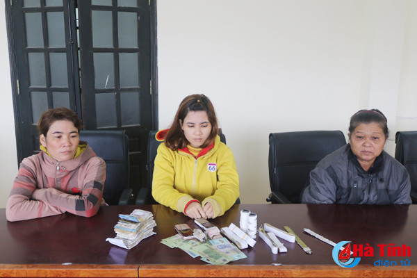 bat nhom nu quai tu tay ninh ra ha tinh trom tien cong duc