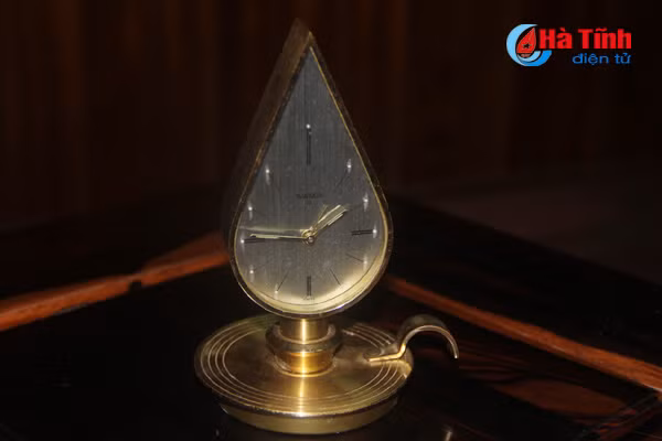 chiem nguong gia tai dong ho co doc la cua bac sy ha tinh