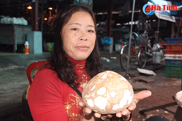 tet den chi em lai nao nuc lam mut dua