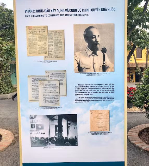 trung bay tap sac lenh cua chu tich ho chi minh giai doan 1945 1946